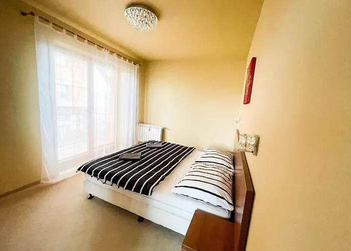 With Terrace & Amazing View *