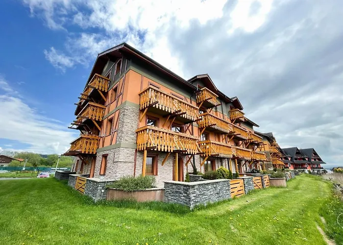 With Terrace & Amazing View *